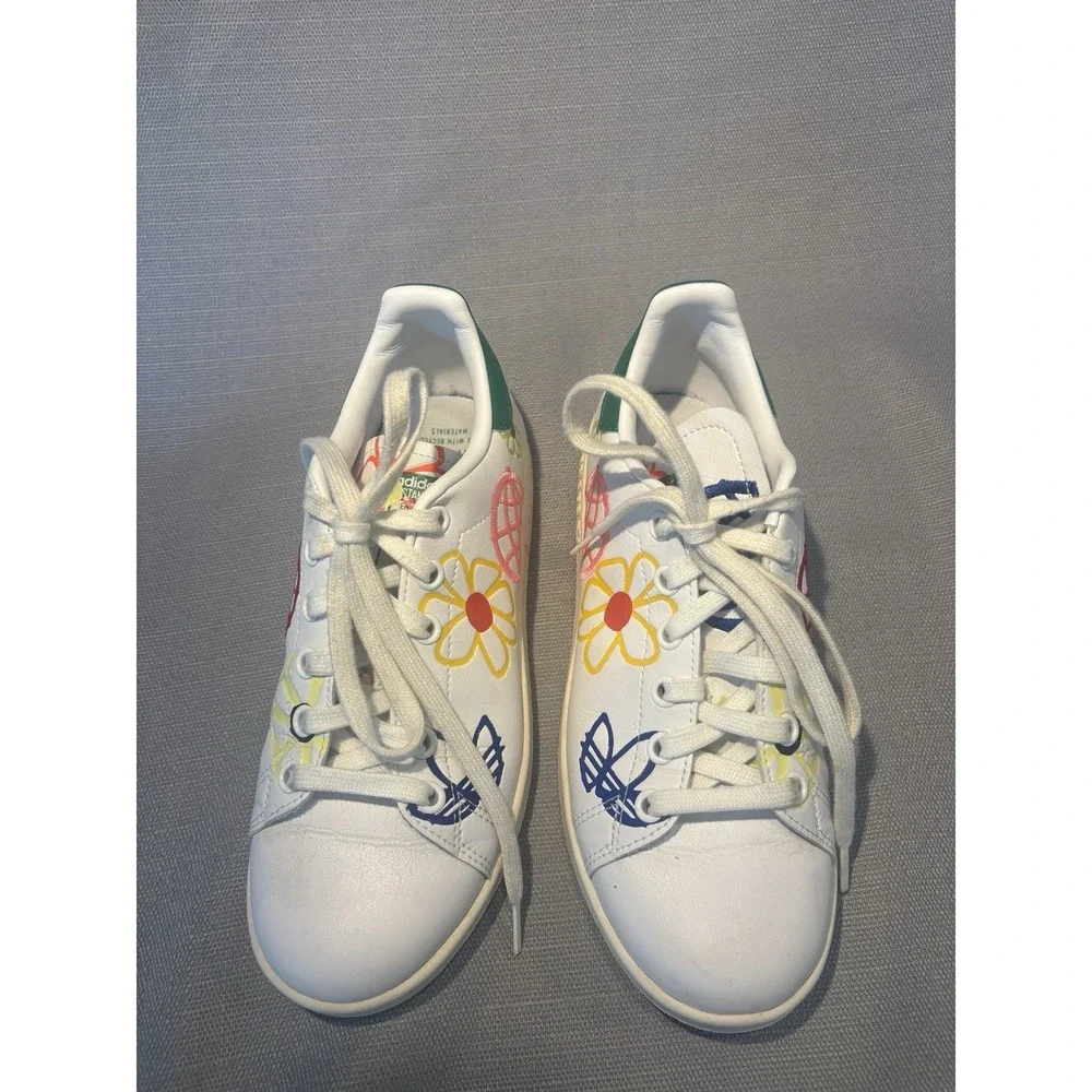 ADIDAS Stan‎ Smith Doodle Large Green and White Womens Size 5.5